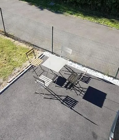 Appartamento Studio Meuble Proche Plage Du Debarquement, Bayeux